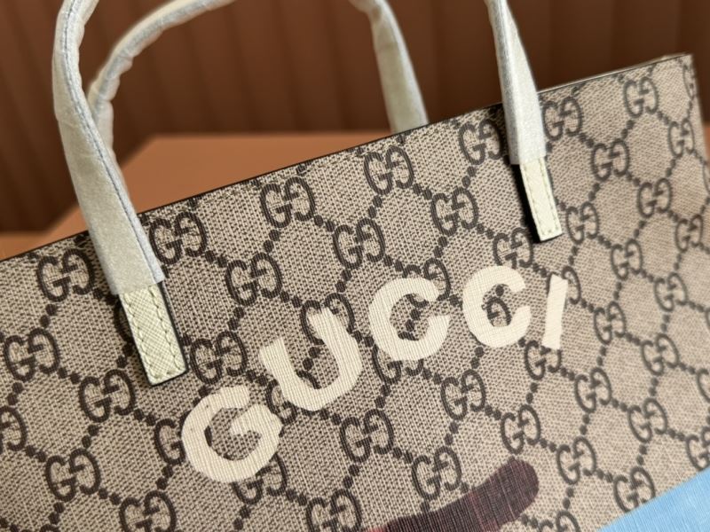 Gucci Shopping Bags